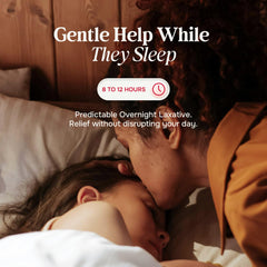 Prunelax Ciruelax spoon dispensing shows kid-friendly bedtime dosing.