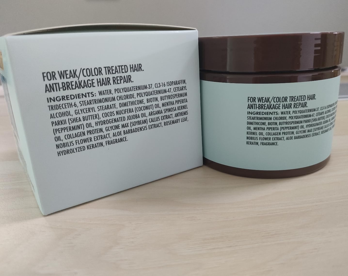 Professional-grade formula feel of Pure Nature Lux Spa Biotin Hair Mask for salon-like results