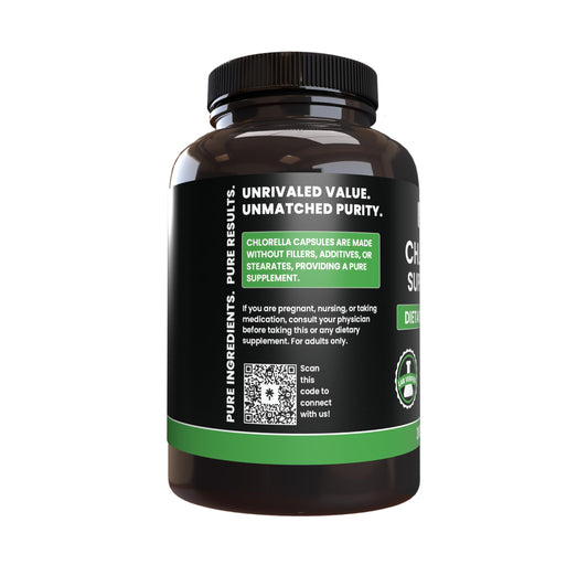 Bottle of chlorella capsules with pure, original ingredients