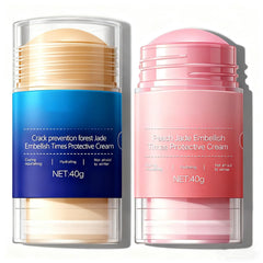 Qawnfy Crack Feet Prevention Stick bottle shows deep hydration with 60% urea.