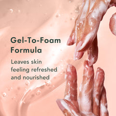 Rael lactobacillus-aloe-complex visual emphasizes soothing, balanced intimate skin feel.