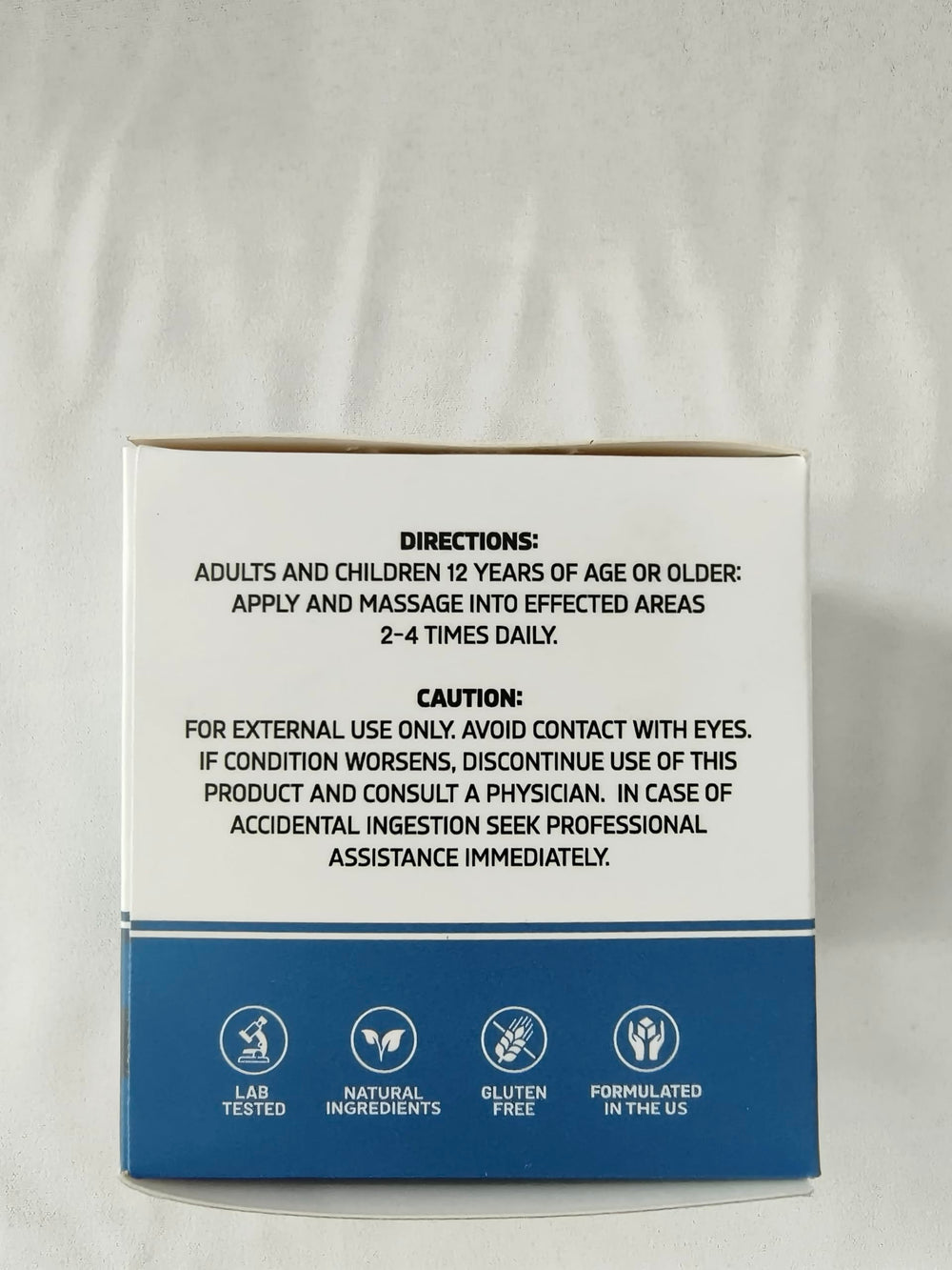 Raitera Nervara Comfort Cream close-up showcases creamy texture and gentle feel.