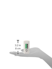 Applying Reach Mint Waxed Floss to clean between teeth