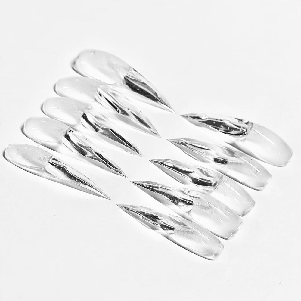 RIICFDD dragon claw design on full-cover acrylic nails, lightweight and comfortable