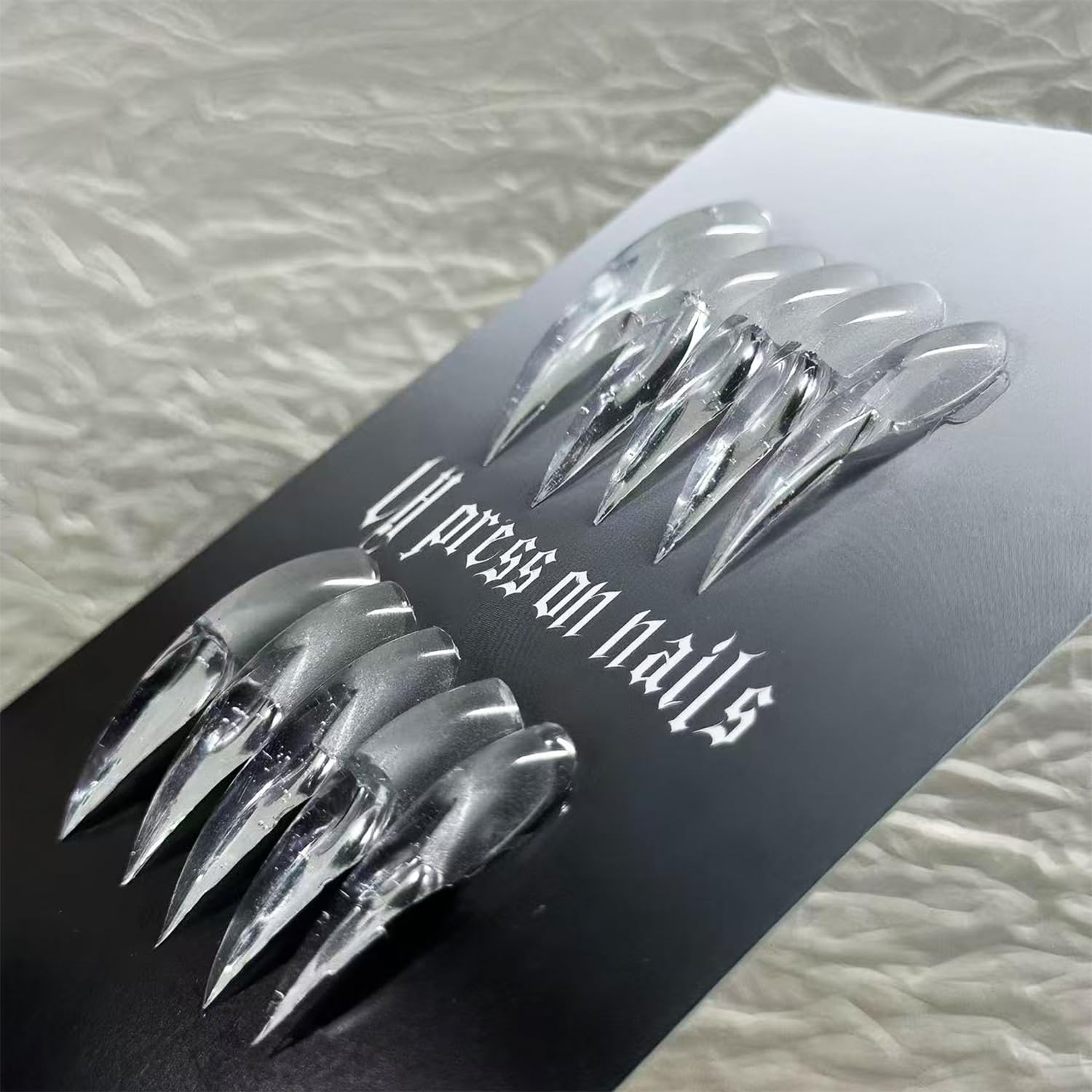 RIICFDD Dragon Claw Nails with transparent base for versatile styling