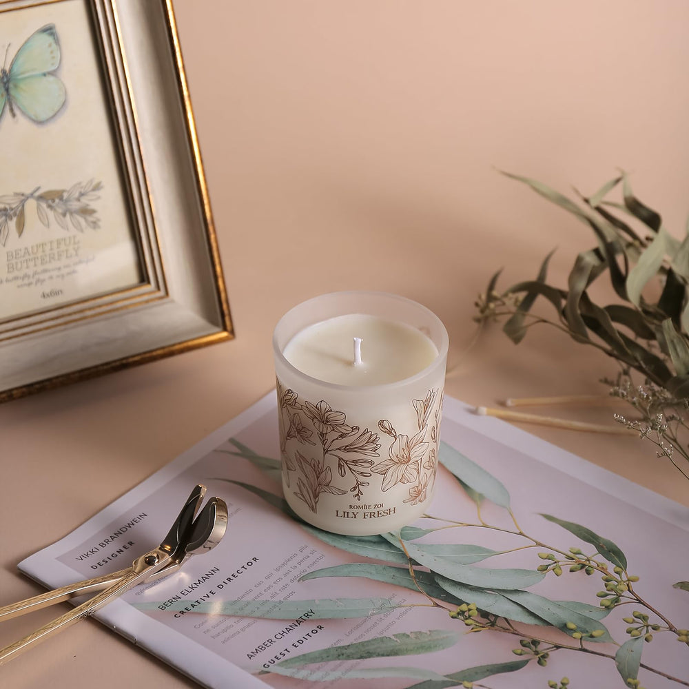 Burning Lily Fresh candle with lead-free cotton wick