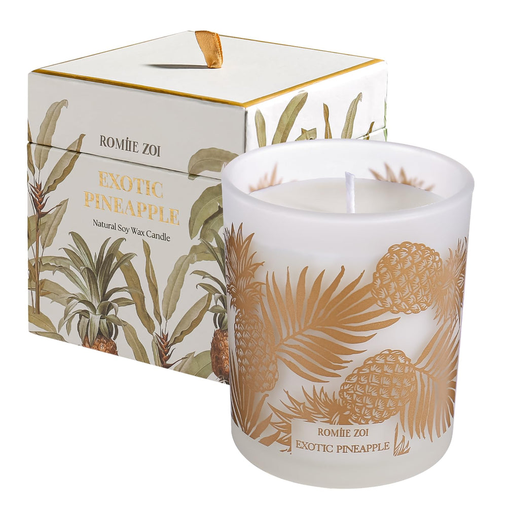ROMIIE ZOI Pineapple Scented Candle 6oz – front view with label