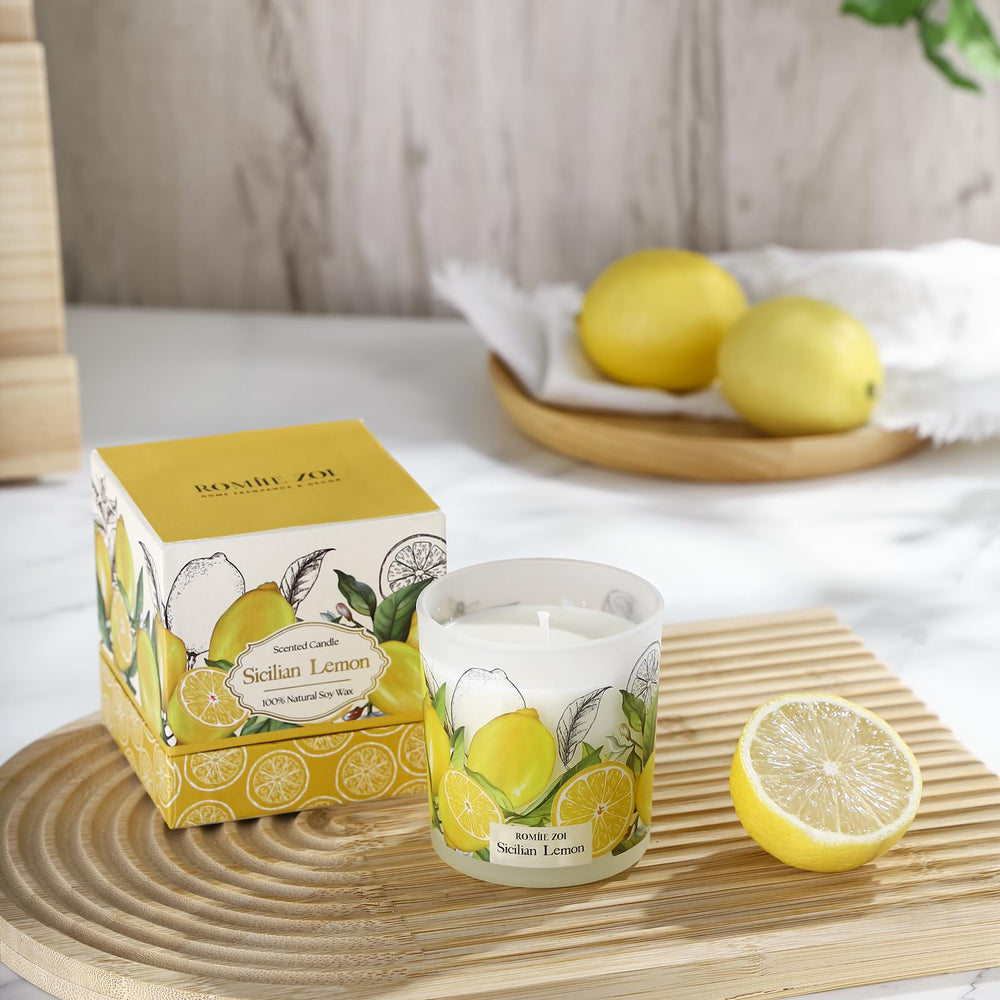 Candle jar showing 6oz/170g capacity and soy wax details