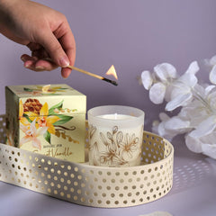 ROMIIE ZOI Sweet Vanilla candle gift packaging