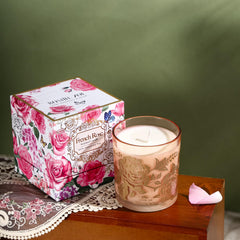 Gift-ready ROMIIE ZOI candle in its keepsake box
