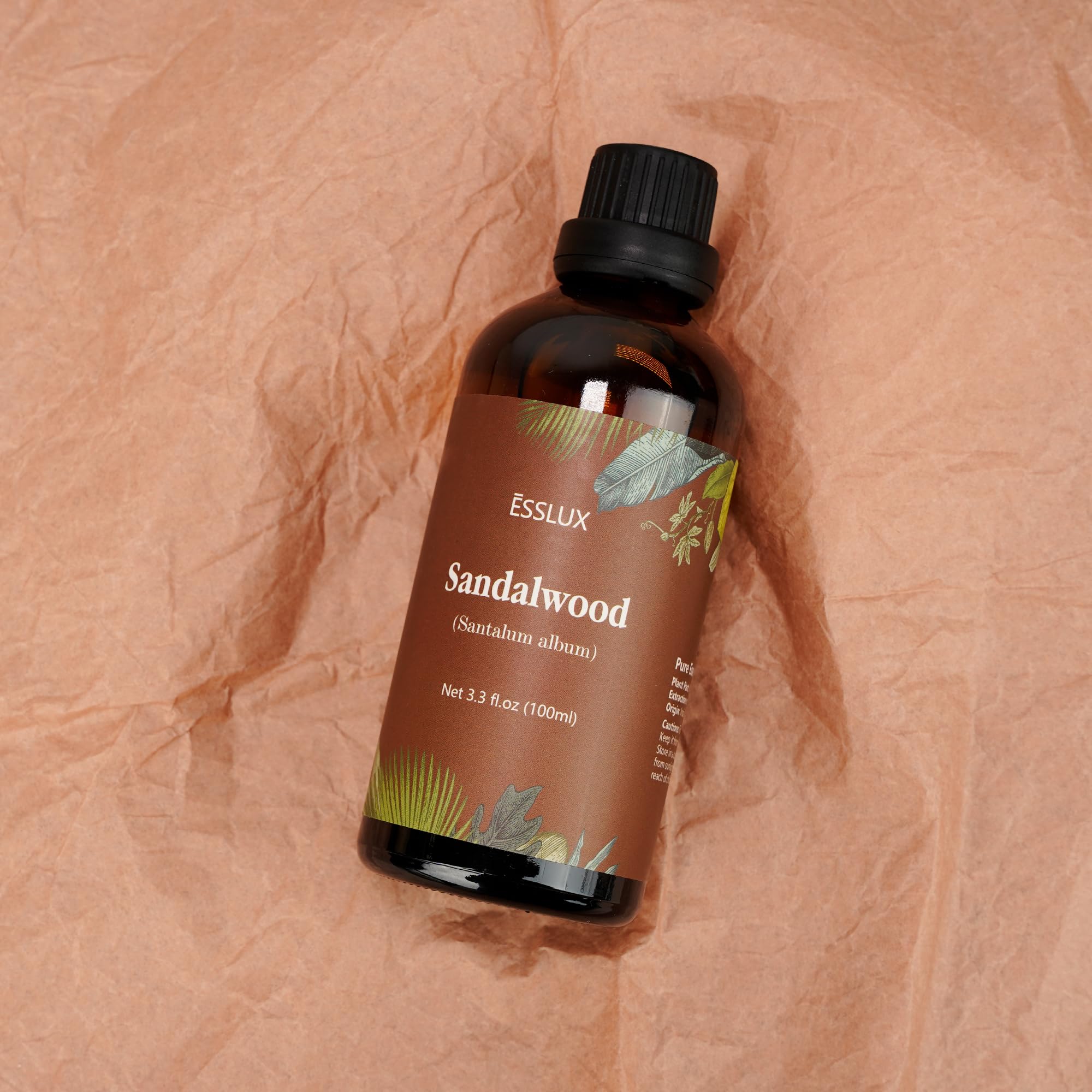 Packaging and label of sandalwood essential oil
