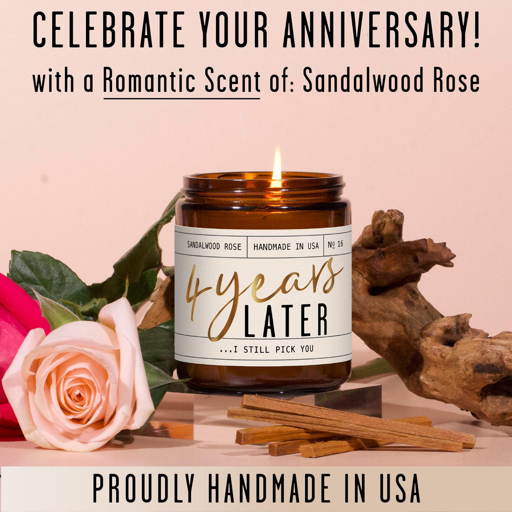 Sandalwood Rose scented soy candle close-up