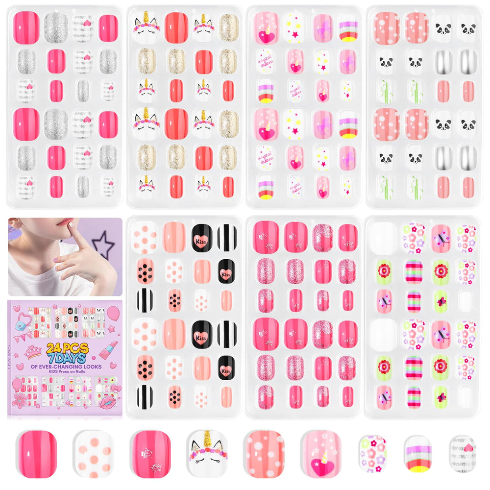 SAVILAND kids press-on nails with variety of sizes and patterns for imaginative nail art.