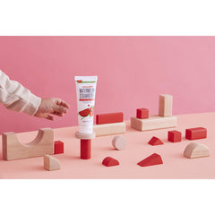 No artificial sweeteners, flavors, or dyes badge on fluoride-free Schmidt's toothpaste