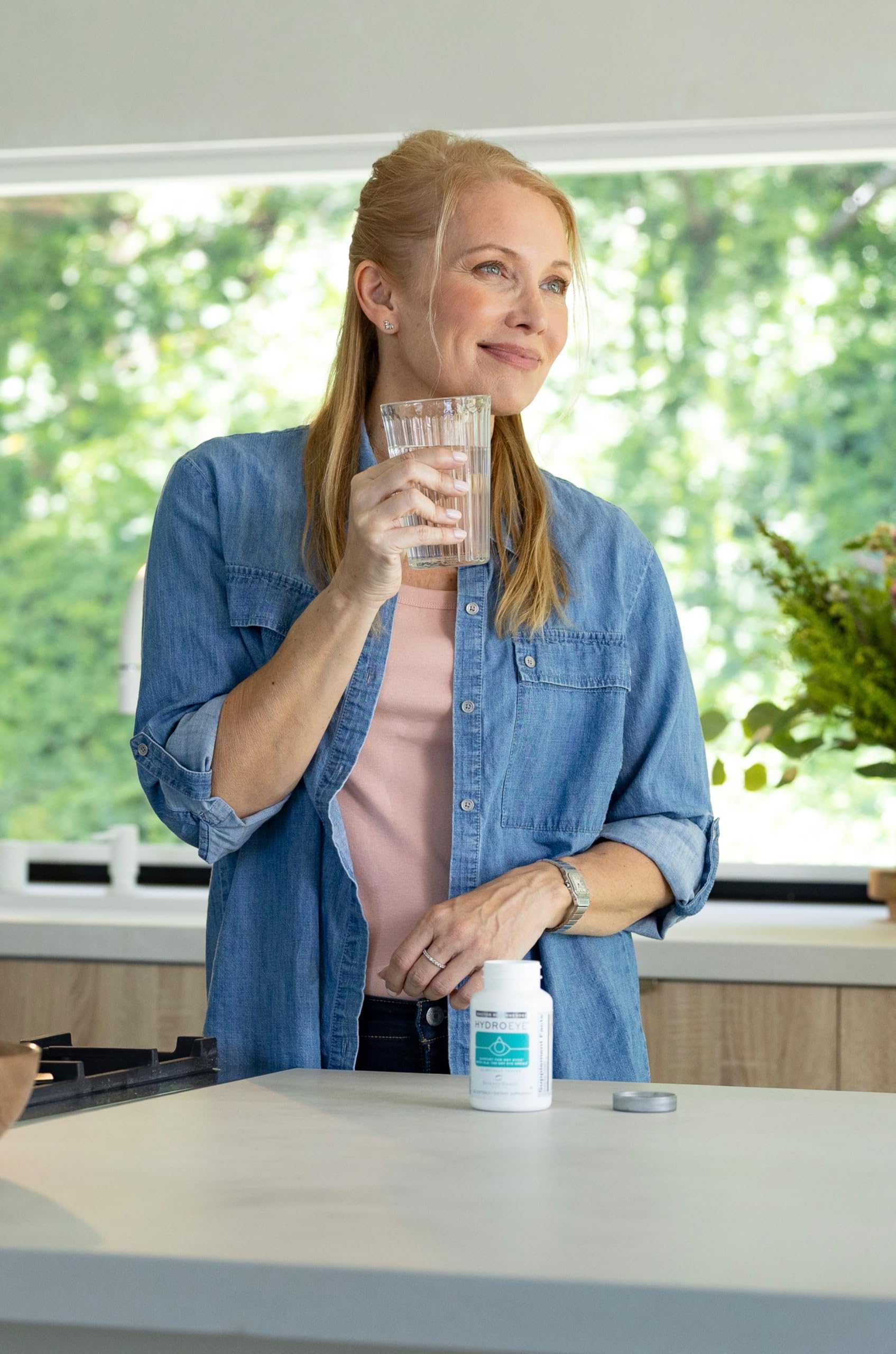 ScienceBased Health HydroEye softgels close-up suggests convenient daily regimen for long-screen comfort.