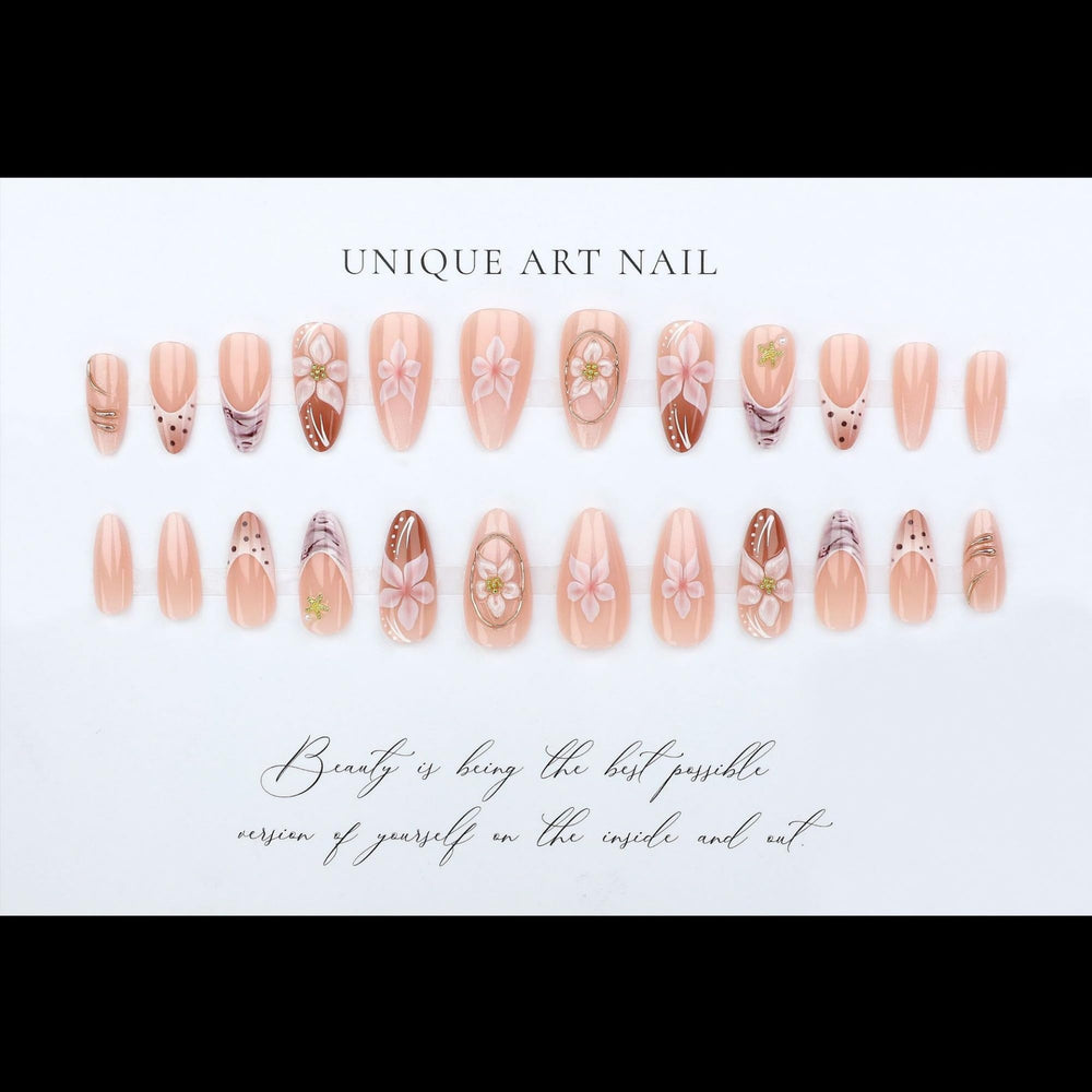 SEENEEY natural-fit almond nails in brown provide comfortable daily wear