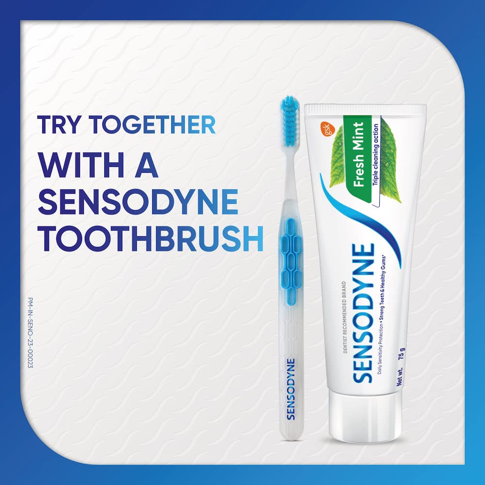 Packshot of Sensodyne Fresh Mint toothpaste 75g