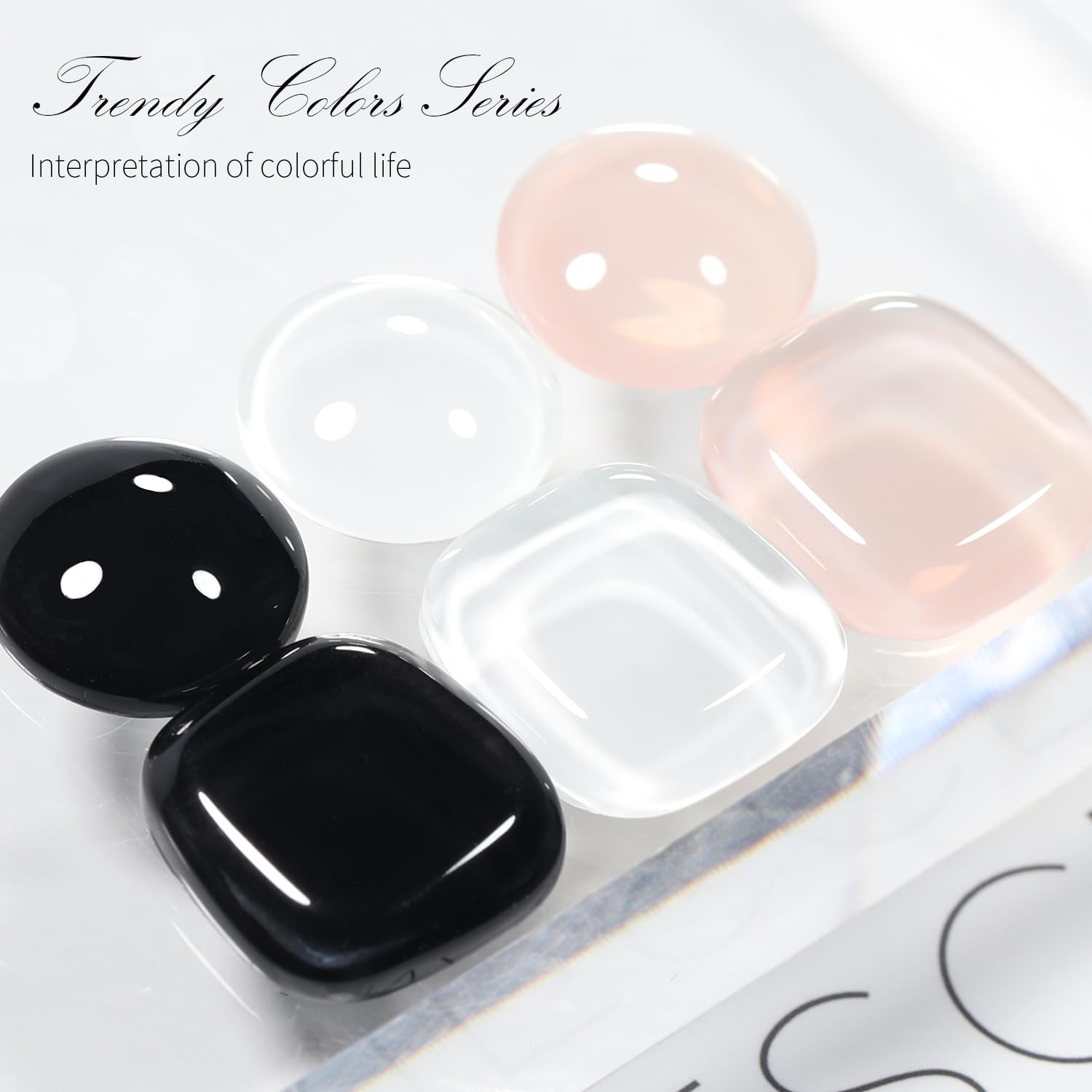 SHOYUM gift-packaging-ready gel polish kit shown as a gift