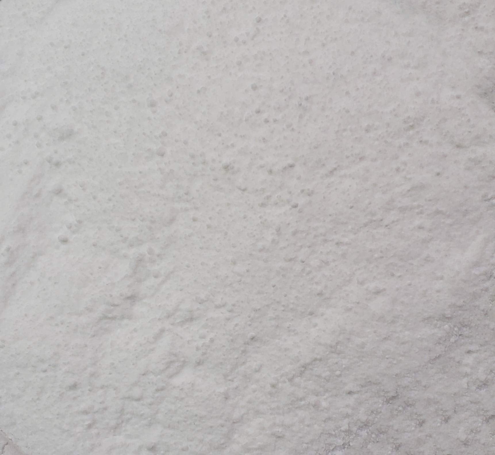 Silica powder image showing anti-caking applications in food formulations