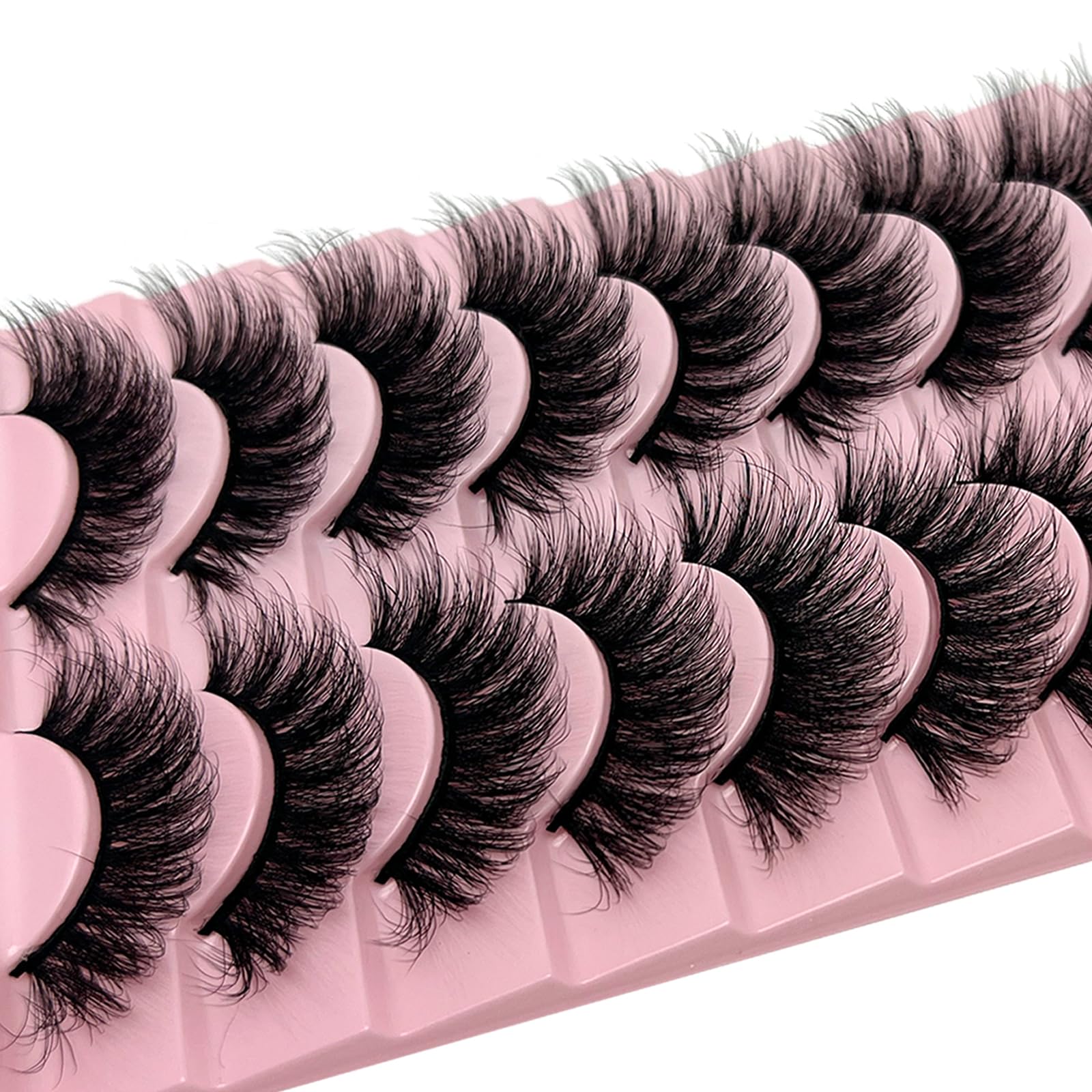 SISIYDY 3D multidimensional lashes add depth and drama to the eyes.