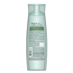 Close-up of label on SKALA Babosa Shampoo highlighting Aloe Vera.
