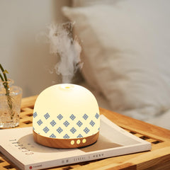 SLMIRACLE diffuser delivers whisper-quiet operation and auto shut-off for safety.