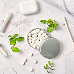 SLS-free toothpaste tablets with fluoride