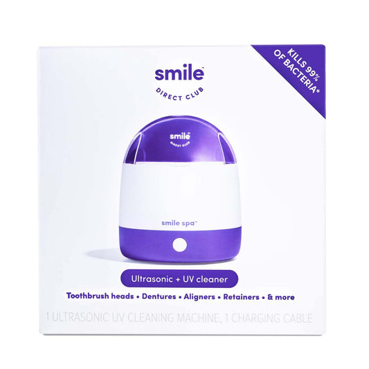 Smile Spa Ultrasonic and UV cleaner cleaning aligners and retainers