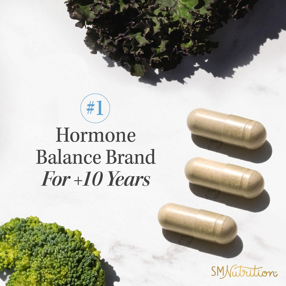 SMNutrition in-bedroom use illustration shows discreet daily comfort routine.