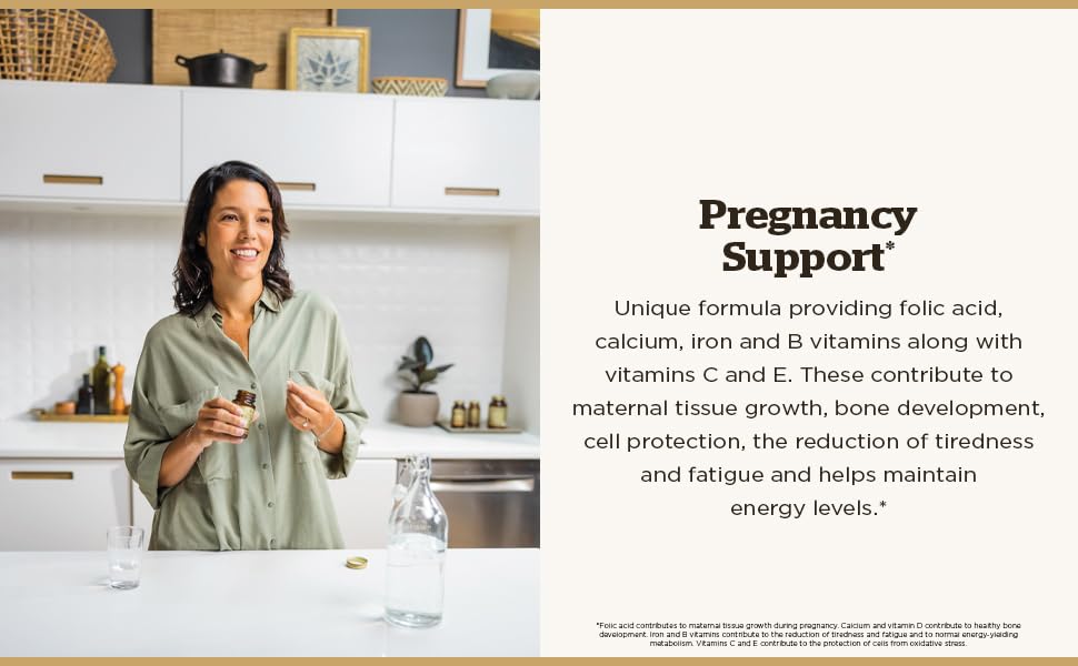 Solgar Prenatal Nutrients bottle close-up with label details