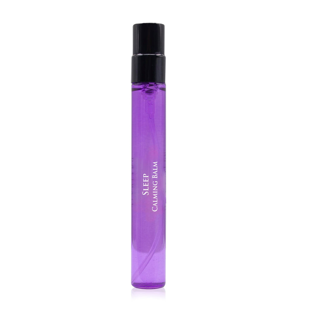 SPA CEYLON Sleep mist application close-up showing refreshing spray.