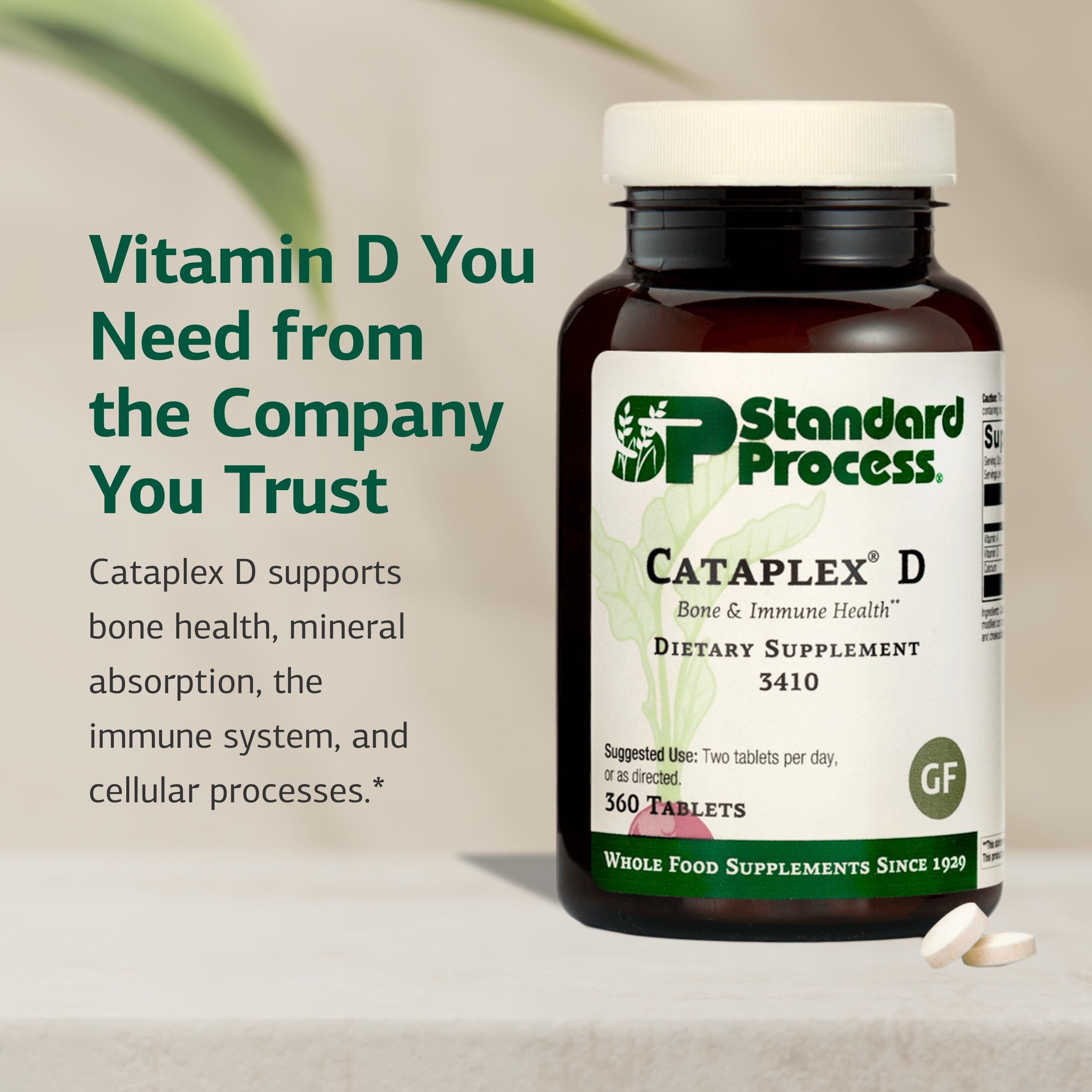 Cataplex D capsules close-up illustrating easy-to-swallow form.