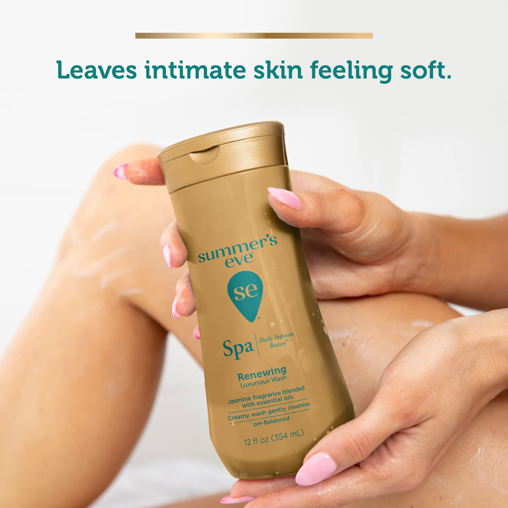 Label focus on gentle, pH-balanced daily care from Summer's Eve Spa Renewing Jasmine Wash.