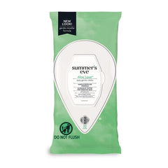 Summer's Eve Aloe Love cleansing cloths close-up micellar formula for gentle cleansing