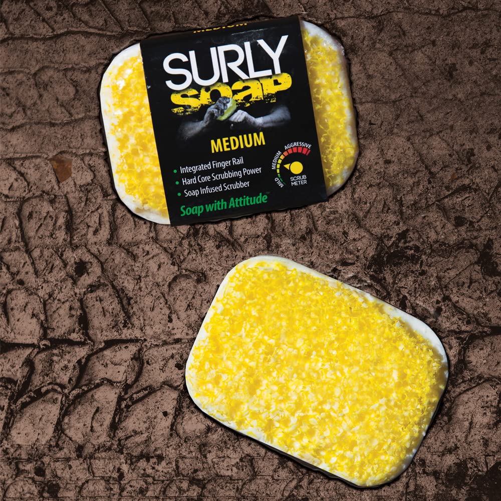 Close view of Surly Soap 14055 scrub pad for tougher grime removal.