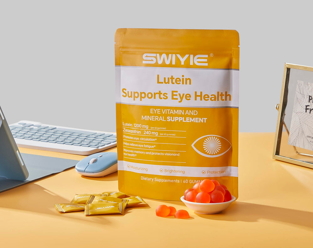 Close-up of blueberry-flavored Swiyie Lutein Gummies