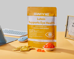 Close-up of blueberry-flavored Swiyie Lutein Gummies