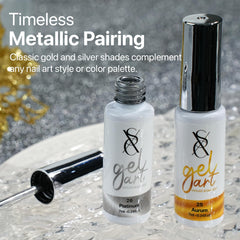 Shiny high-gloss finish in action with metallic gel liner on nails.