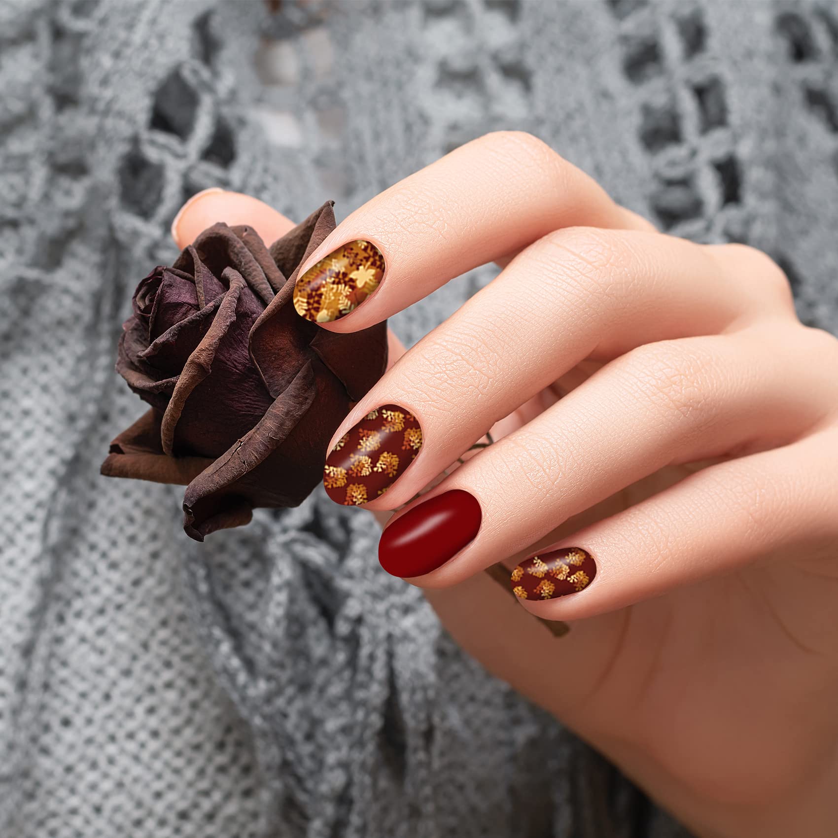 TailaiMei long-lasting wear; fashion-forward nails that withstand daily activities.