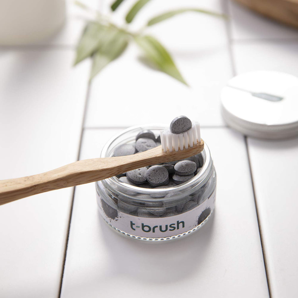 Reusable glass bottle packaging for T-brush