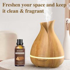 Massage oil blend with teakwood fragrance