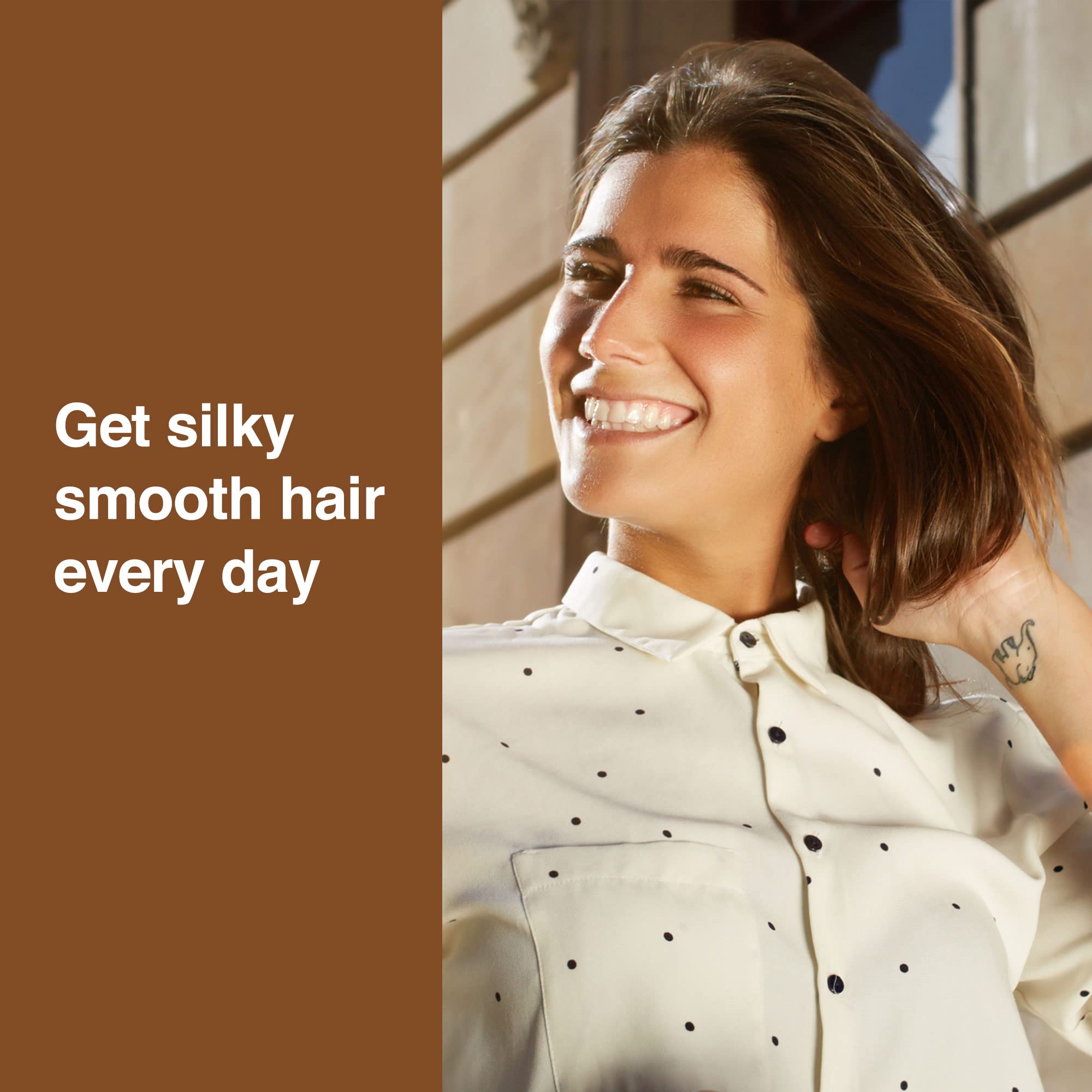 TERRAFIQUE Keratin Serum on wet hair delivers light shine without heaviness.