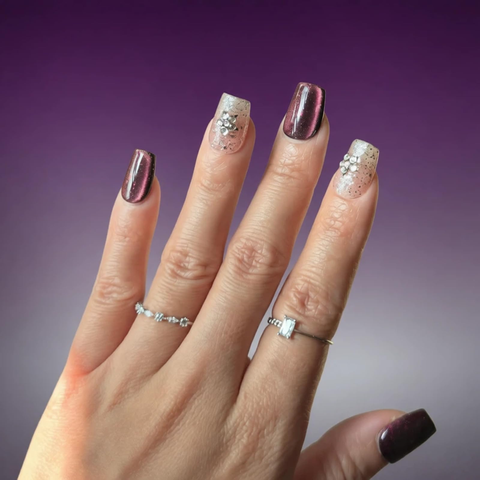 Tesytto neon nails with gel hand-painted finish for high-gloss shine.