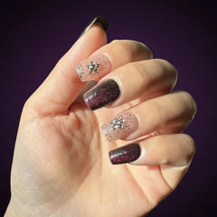 Tesytto press-ons are handmade and reusable for boutique-style nails
