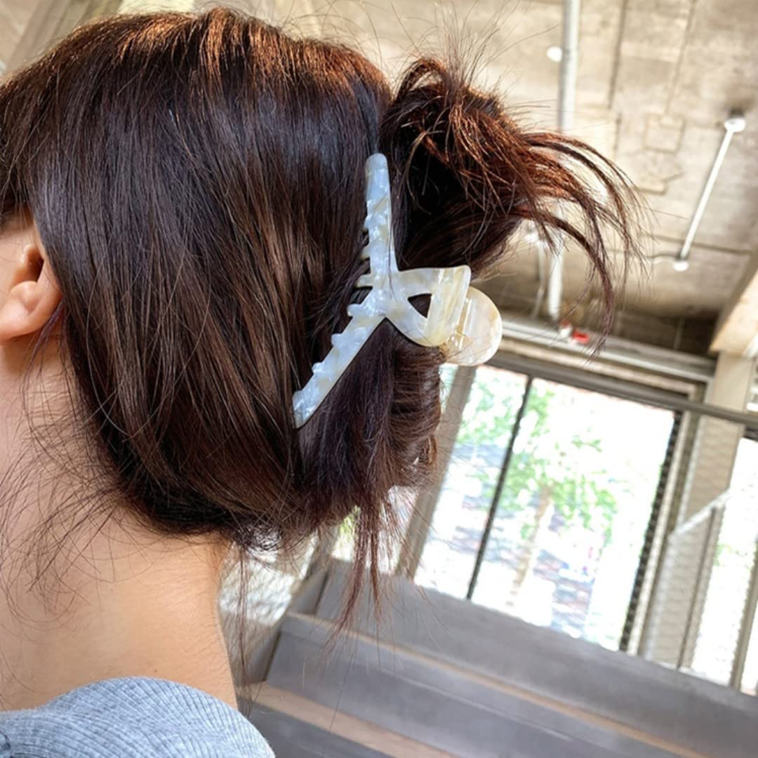 Textention three-pack packaging with clips and ties