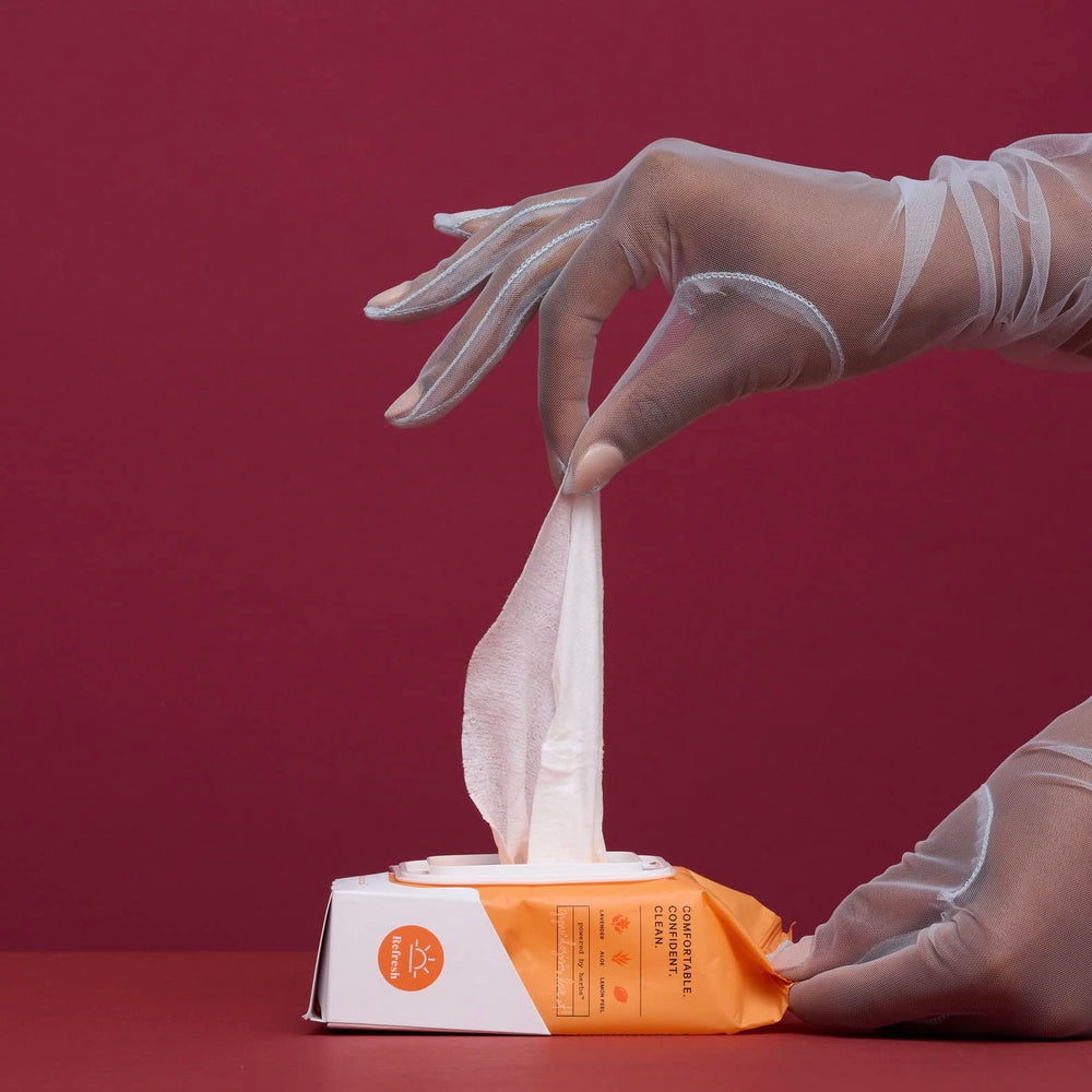 The Honey Pot wipe featuring aloe vera soothes irritated skin.