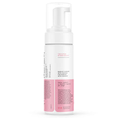 The Honey Pot Witch Hazel Wash rinse demonstration shows simple post-use refresh.