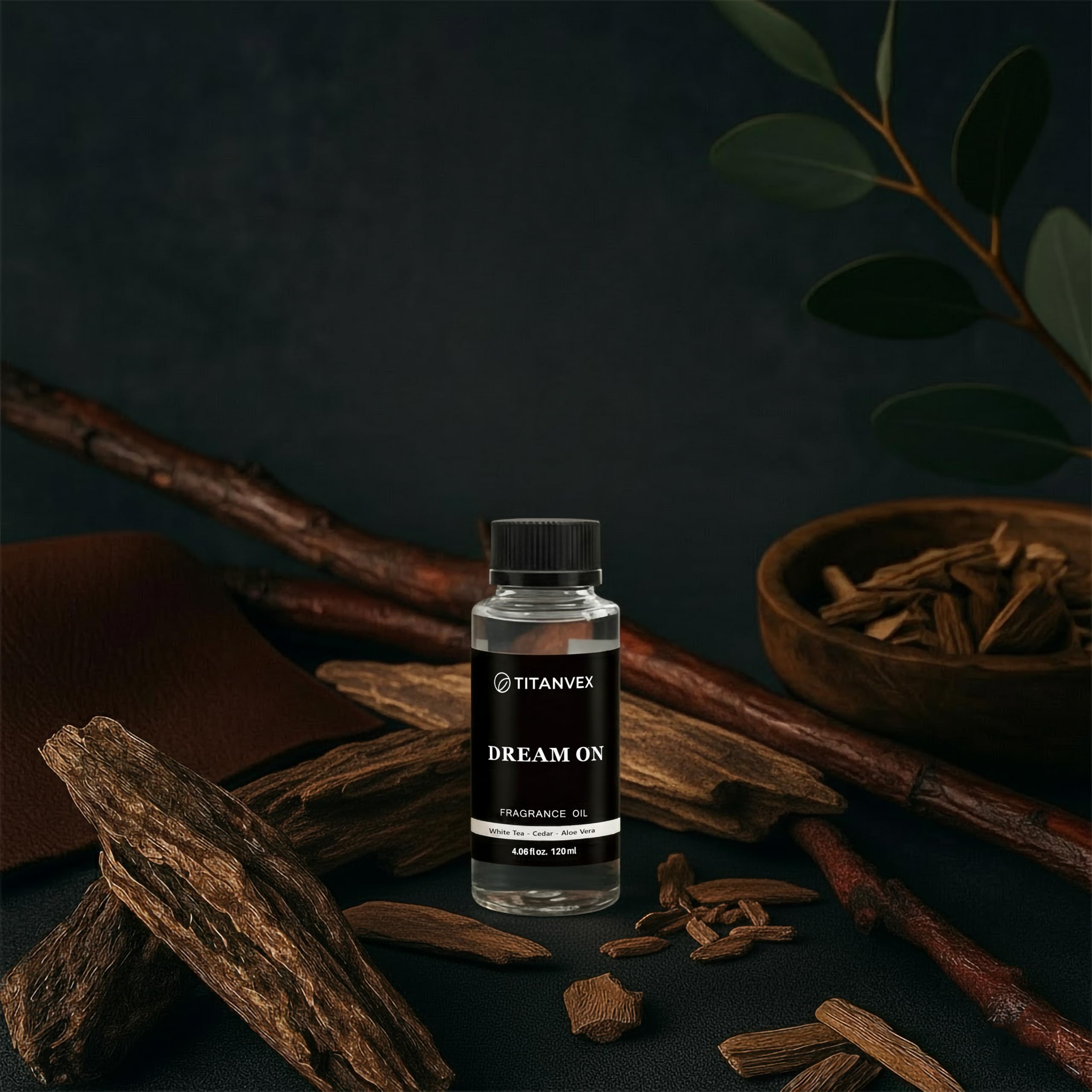 TitanVex Dream On bottle pour shot showcases clean, residue-free aroma release.