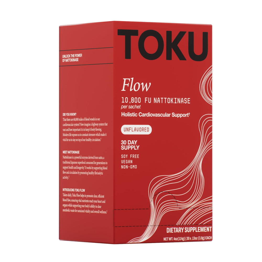 Chocolate-flavored Toku Flow powder dissolving in water