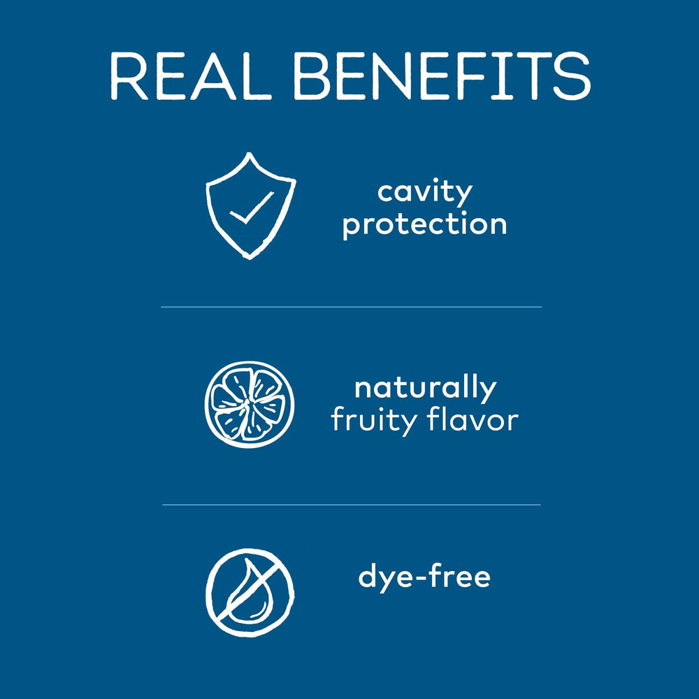 Label highlighting natural ingredients and no artificial preservatives